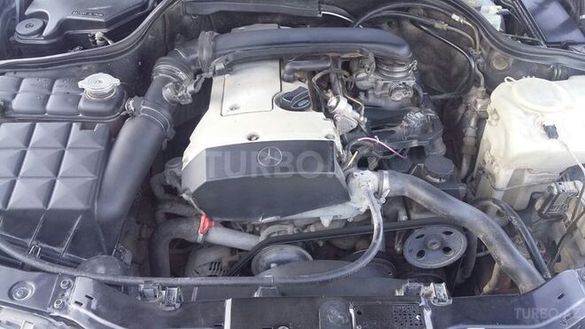 Mercedes C 230 1997, 200,000 km - 2.3 л - Bakı