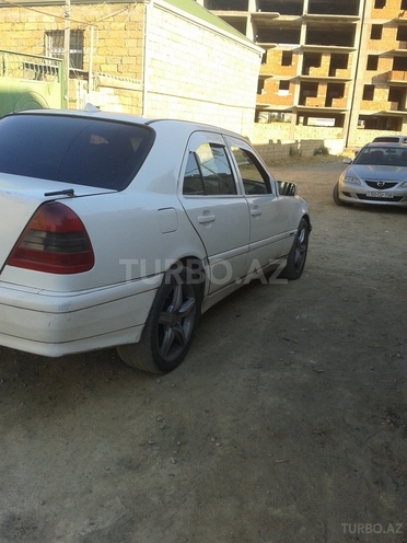 Mercedes C 250 1996, 4,617,900 km - 2.5 л - Sumqayıt