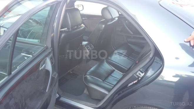 Mercedes E 240 2000, 190,000 km - 2.4 l - Bakı