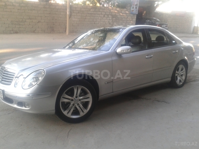 Mercedes E 240 2003, 375,000 km - 2.6 л - Bakı