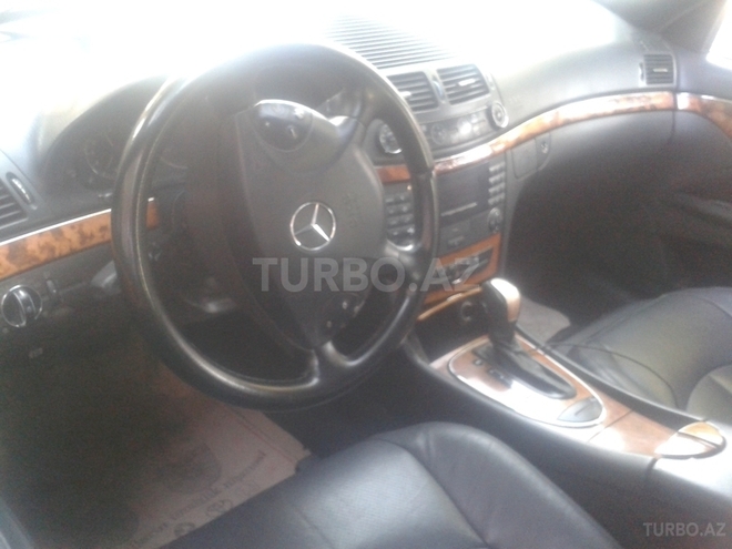 Mercedes E 240 2003, 375,000 km - 2.6 л - Bakı