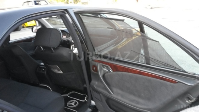Mercedes E 240 1999, 213,000 km - 2.4 l - Şəki