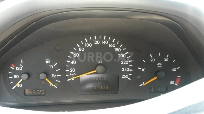 Mercedes E 220 2001, 247,356 km - 2.2 l - Tərtər