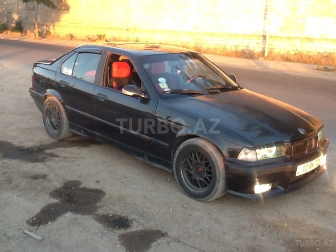 BMW 320 1993, 47,000 km - 2.0 l - Bakı