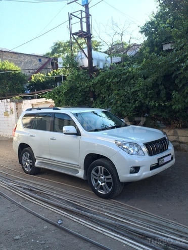 Toyota Prado 2013, 31,500 km - 2.7 л - Bakı