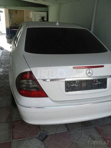 Mercedes E 220 2008, 169,000 km - 2.2 l - Sumqayıt