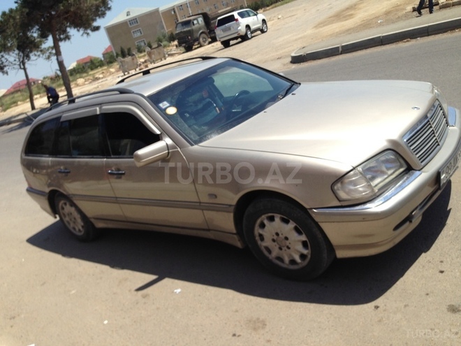 Mercedes C 220 1998, 189,000 km - 2.2 l - Bakı