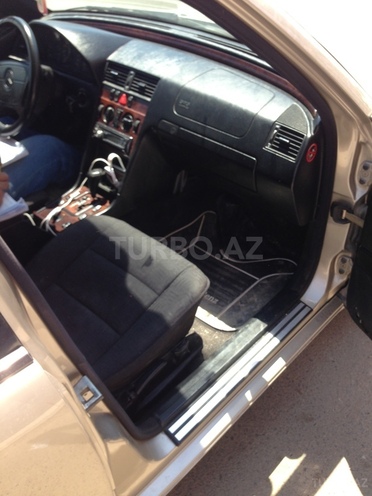 Mercedes C 220 1998, 189,000 km - 2.2 l - Bakı
