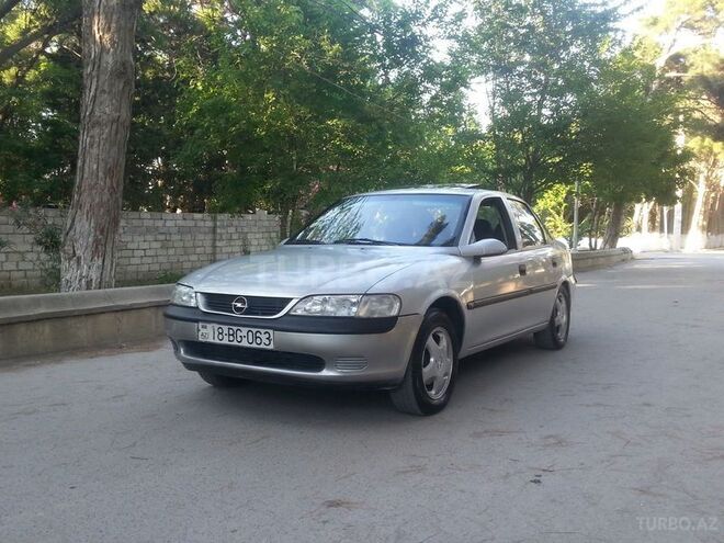 Opel Vectra 1998, 225,000 km - 1.8 l - Sumqayıt