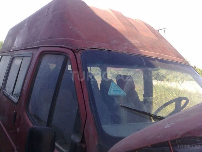 Ford Transit 1990, 100,000 km - 2.5 л - Salyan