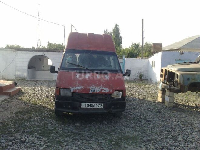 Ford Transit 1990, 100,000 km - 2.5 л - Salyan