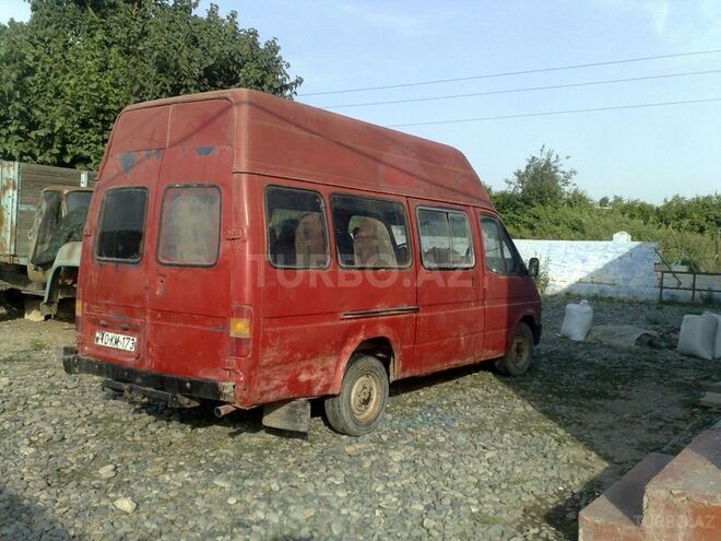 Ford Transit 1990, 100,000 km - 2.5 л - Salyan
