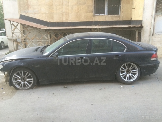 BMW 745 2002, 316,000 km - 4.5 l - Bakı