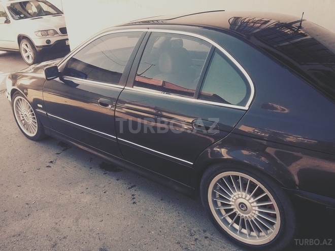 BMW 528 1996, 230,000 km - 2.8 l - Bakı