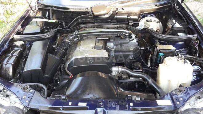 Mercedes E 230 1996, 250,000 km - 2.3 л - Gəncə