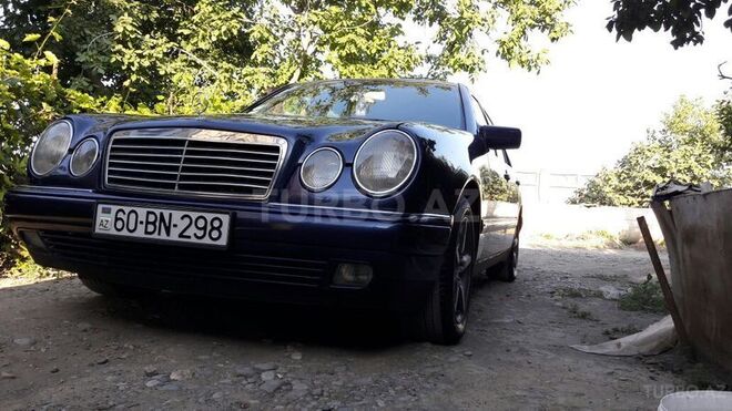 Mercedes E 230 1996, 250,000 km - 2.3 л - Gəncə
