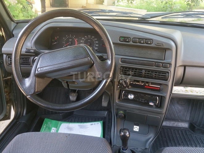 LADA (VAZ) 2115 2012, 185,000 km - 1.6 l - Bakı