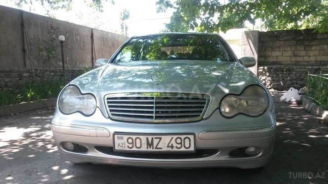 Mercedes C 240 2000, 159,442 km - 2.6 l - İsmayıllı