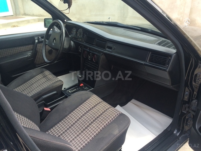 Mercedes 190 1993, 280,000 km - 2.0 l - Bakı