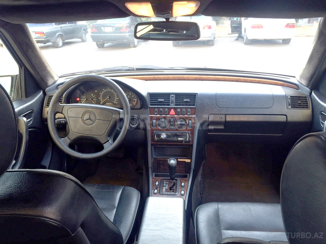 Mercedes C 230 1999, 180,000 km - 2.3 л - Bakı