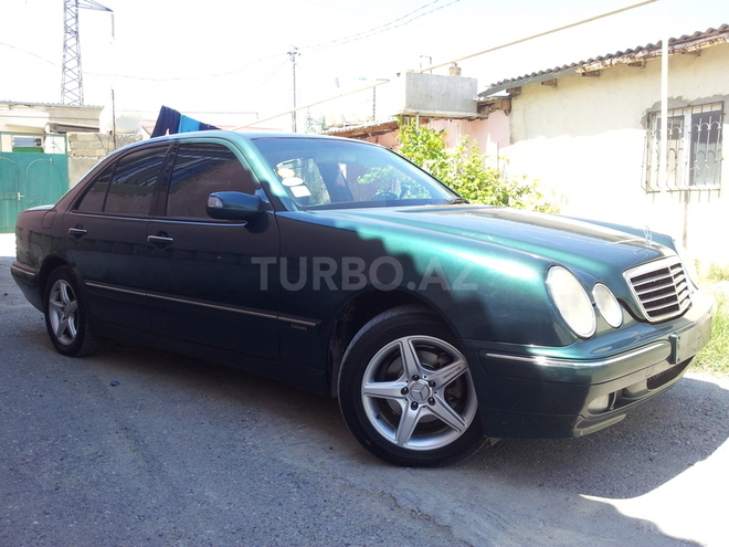 Mercedes E 200 1999, 194,000 km - 2.0 l - Xırdalan