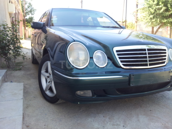 Mercedes E 200 1999, 194,000 km - 2.0 l - Xırdalan