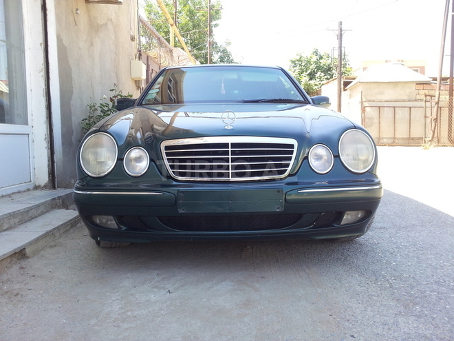 Mercedes E 200 1999, 194,000 km - 2.0 l - Xırdalan