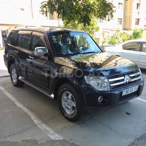 Mitsubishi Pajero 2007, 151,000 km - 3.0 l - Bakı