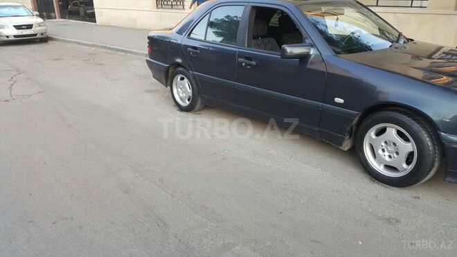 Mercedes C 180 1999, 337,500 km - 1.8 l - Bakı