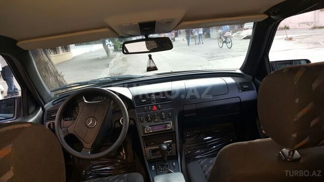 Mercedes C 180 1999, 337,500 km - 1.8 l - Bakı