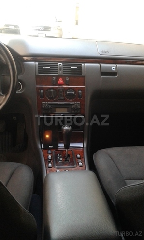 Mercedes  2000, 356 km - 0.2 l - Bakı