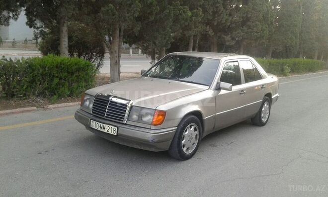 Mercedes E 230 1992, 250,000 km - 2.3 l - Sumqayıt
