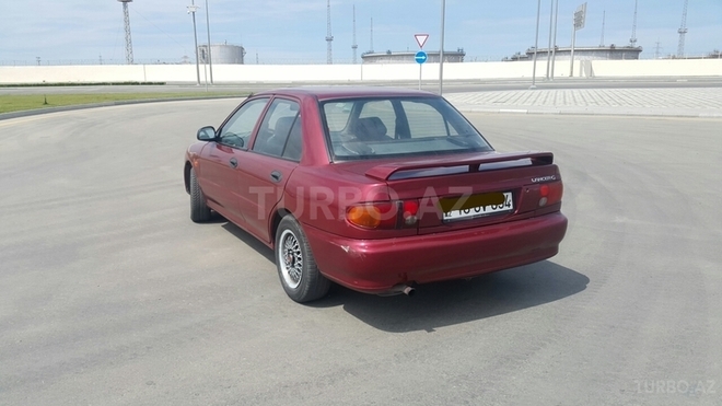 Mitsubishi Lancer 1993, 380,000 km - 1.5 l - Bakı