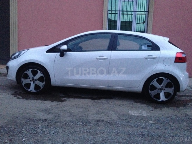 Kia Rio 2012, 18,300 km - 1.4 l - Gəncə