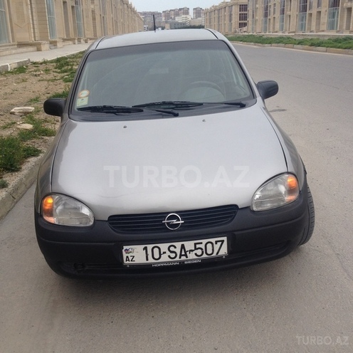 Opel Corsa 1996, 184,000 km - 1.4 l - Bakı