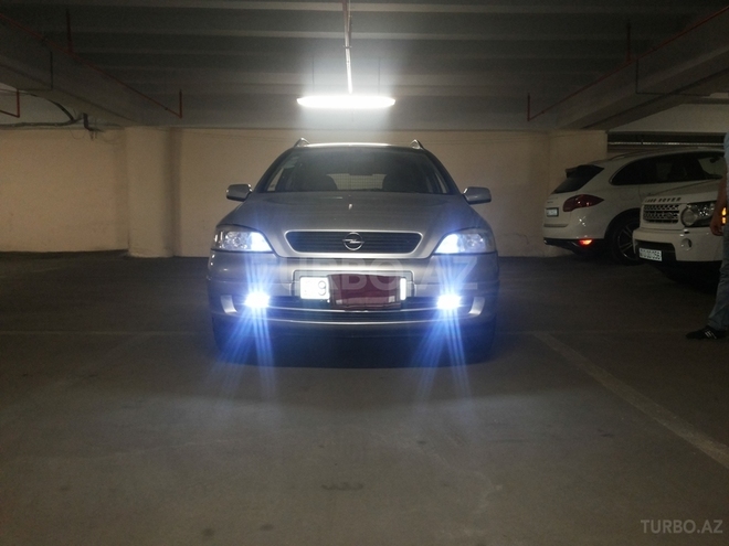 Opel Astra 1998, 250,000 km - 1.6 l - Bakı