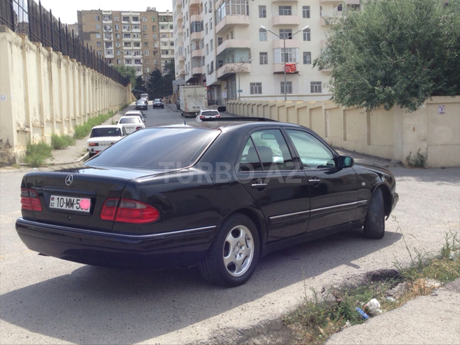 Mercedes E 280 1997, 219,000 km - 2.8 l - Bakı