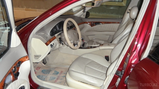 Mercedes E 240 2003, 250,000 km - 2.6 l - Bakı