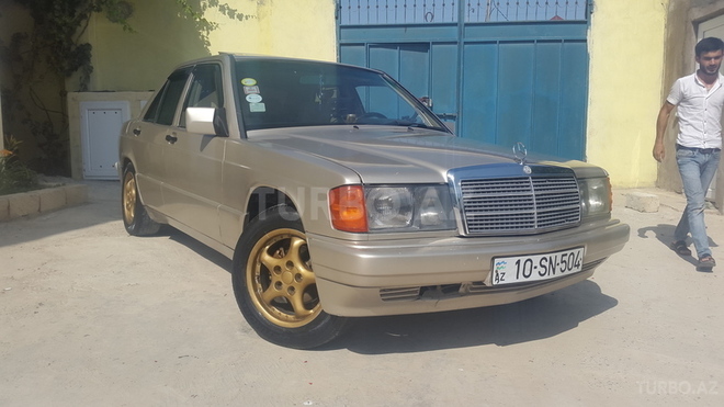Mercedes 190 1992, 300,000 km - 2.0 l - Bakı