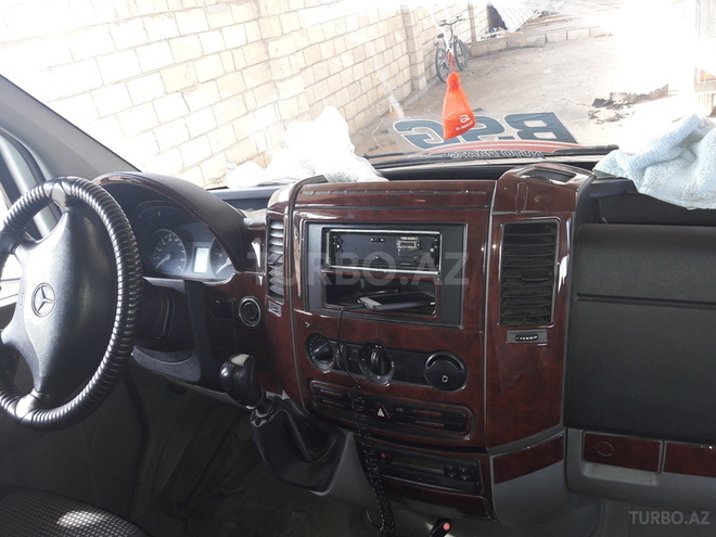 Mercedes Sprinter 515 2006, 319,000 km - 2.2 л - Salyan