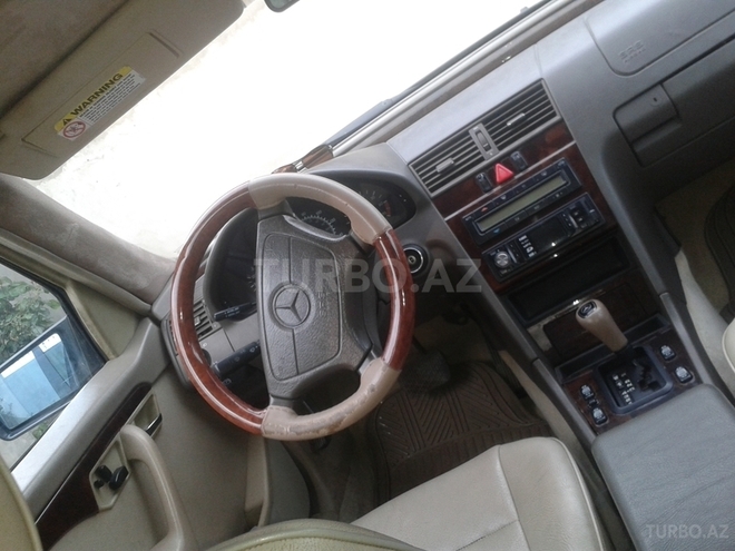 Mercedes C 230 1997, 1,918,717 km - 0.3 l - Bakı
