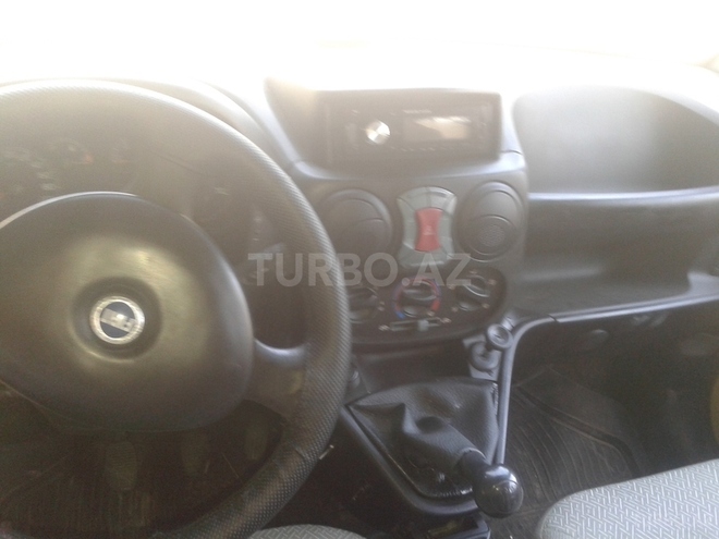Fiat Doblo 2005, 180,000 km - 1.6 l - Bakı