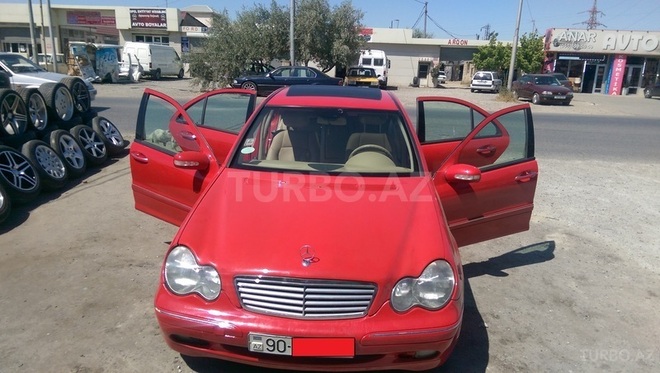 Mercedes C 240 2000, 243,000 km - 2.6 l - Sumqayıt