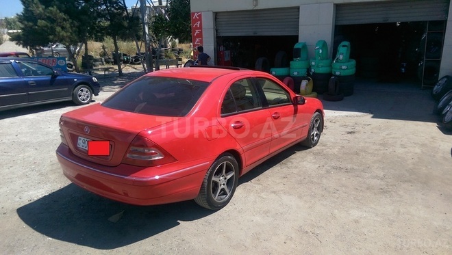 Mercedes C 240 2000, 243,000 km - 2.6 l - Sumqayıt