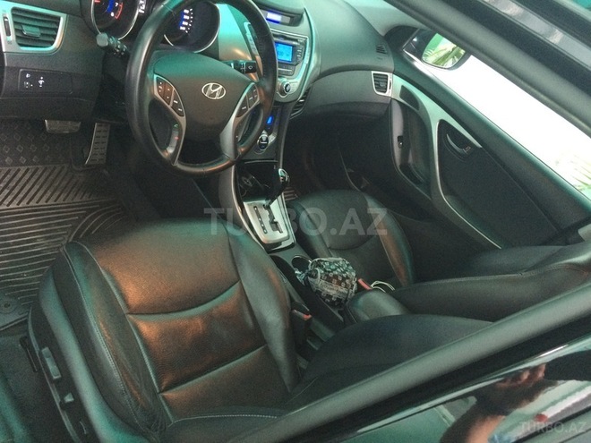 Hyundai Elantra 2014, 21,000 km - 1.8 л - Bakı