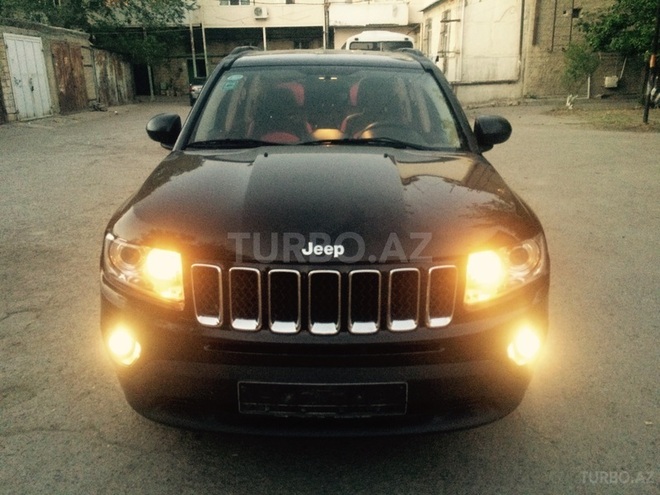 Jeep Compass 2012, 69,200 km - 2.4 l - Sumqayıt