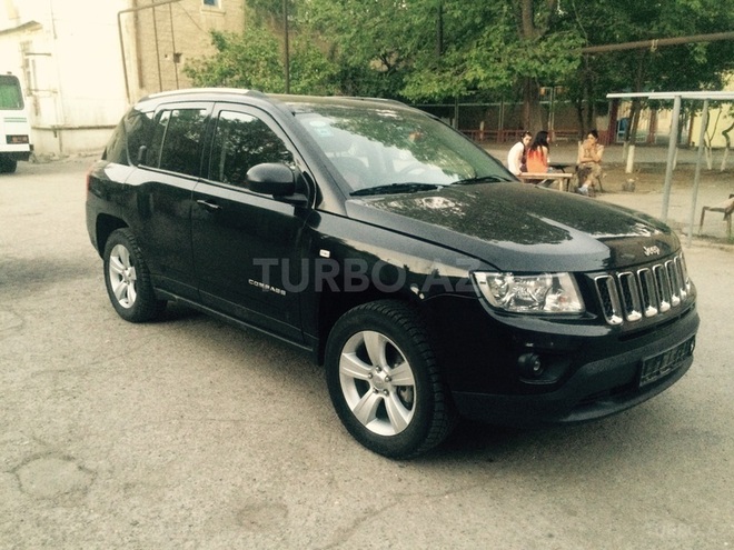 Jeep Compass 2012, 69,200 km - 2.4 l - Sumqayıt