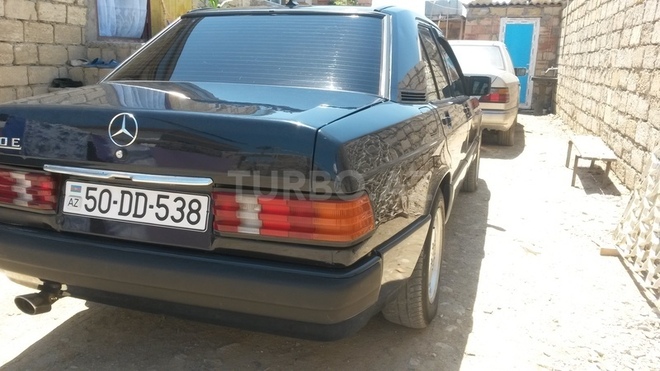 Mercedes 190 1992, 330,000 km - 1.8 l - Sumqayıt