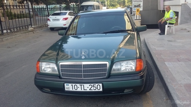 Mercedes C 200 1995, 300,000 km - 2.0 l - Bakı