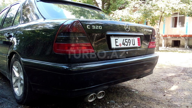Mercedes C 180 1997, 235,000 km - 1.8 l - Ucar